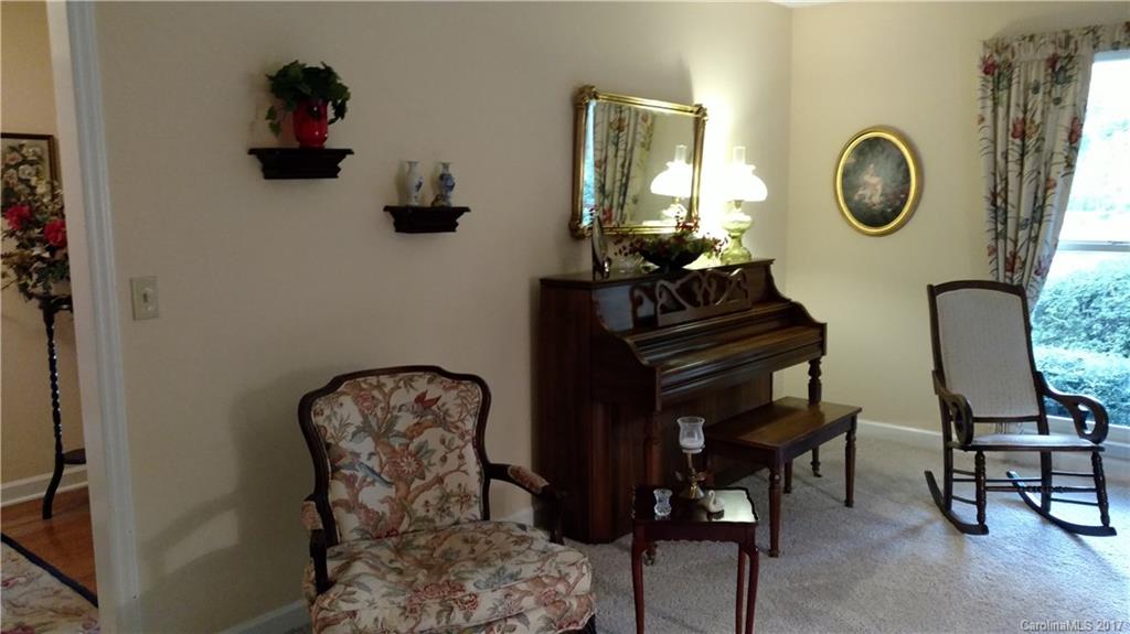 8329 Getalong Road, Unit 20 Charlotte, NC 28213 - Photo 2 of 24 Gallery Image 2
