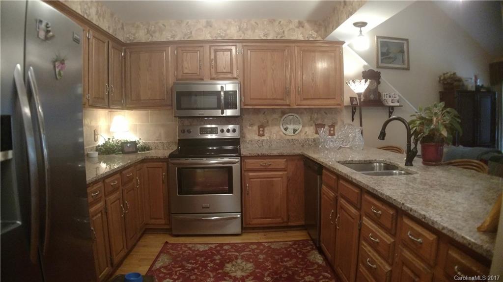 8329 Getalong Road, Unit 20 Charlotte, NC 28213 - Photo 12 of 24 Gallery Image 12
