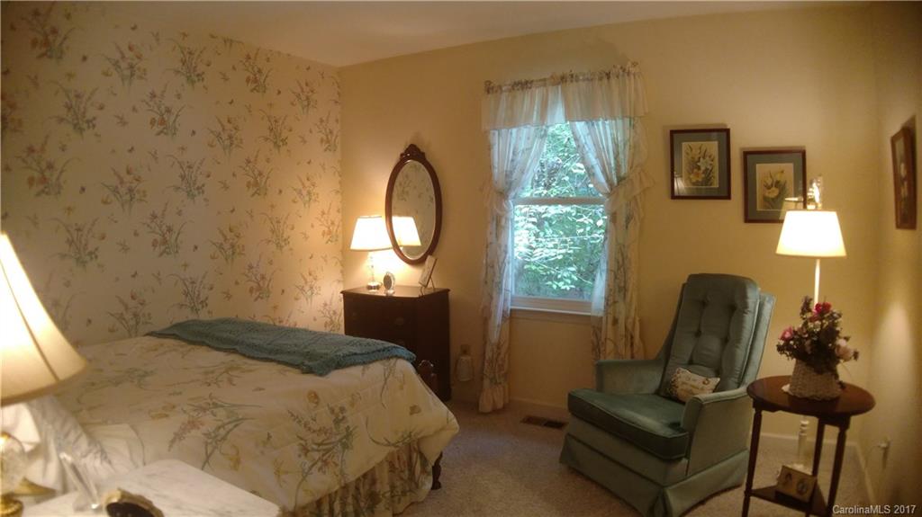 8329 Getalong Road, Unit 20 Charlotte, NC 28213 - Photo 19 of 24 Gallery Image 19