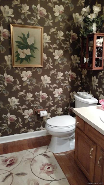 8329 Getalong Road, Unit 20 Charlotte, NC 28213 - Photo 4 of 24 Gallery Image 4