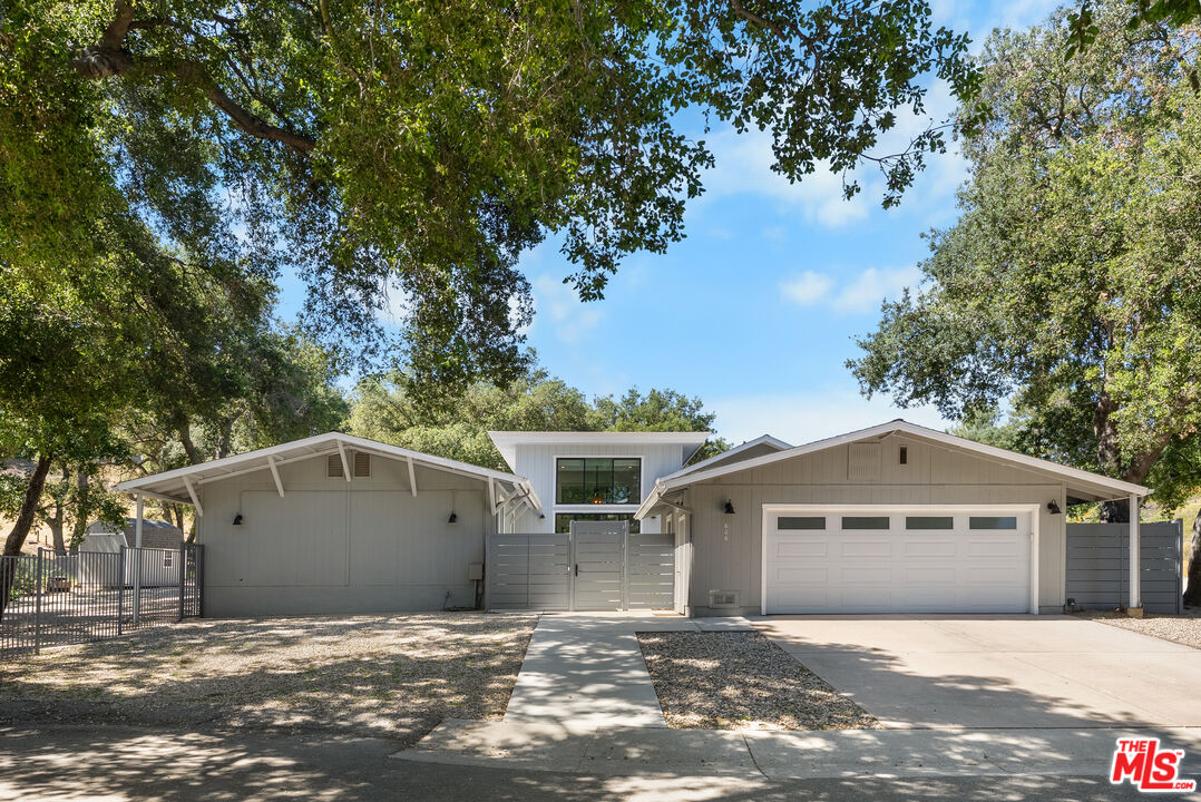 606 Thrift Road Malibu, CA 90265 - Photo 1 of 25