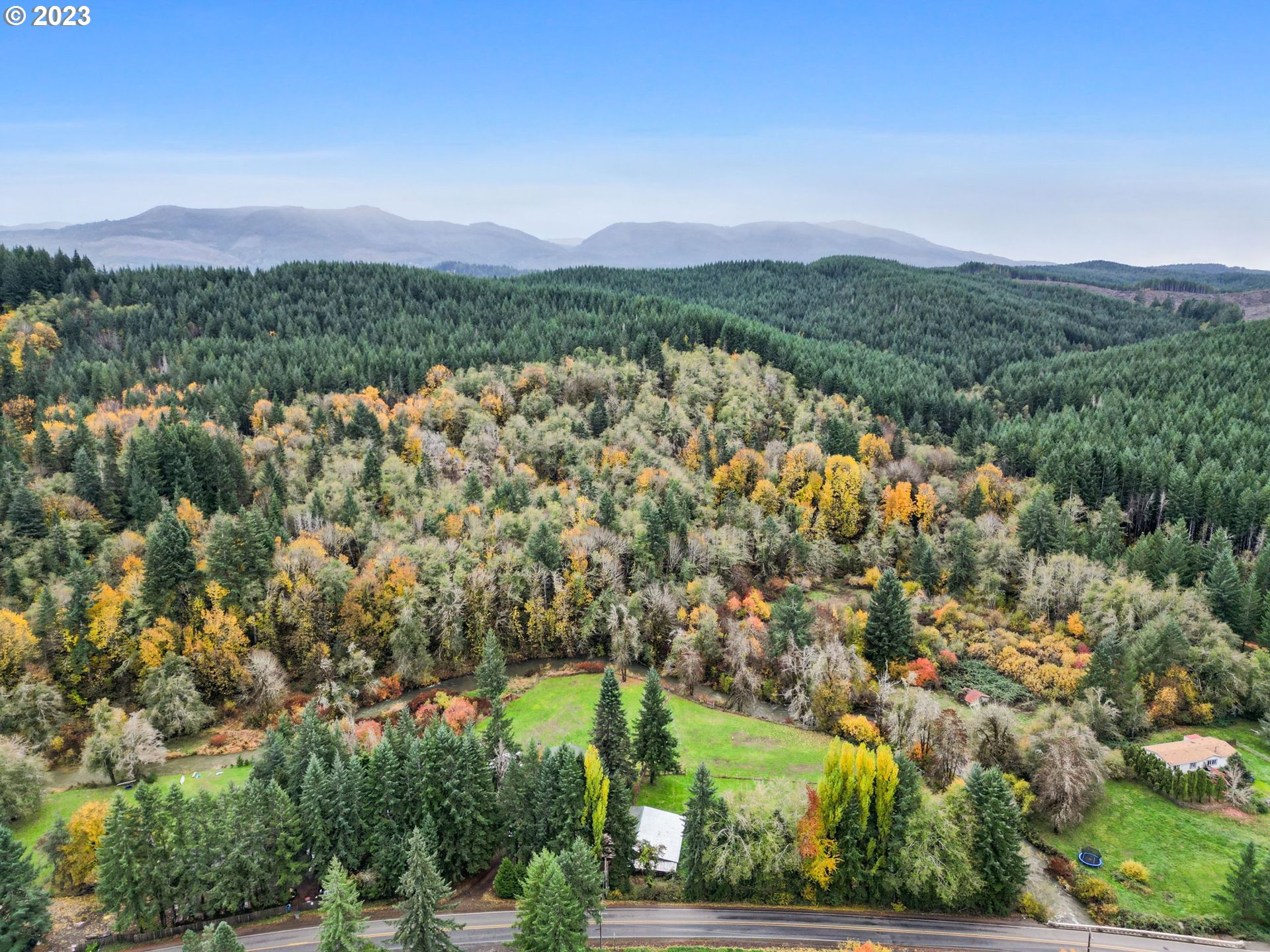 54795 Southwest Hebo Road Grand Ronde, OR 97347 - Photo 33 of 41 a view of lake and mountains