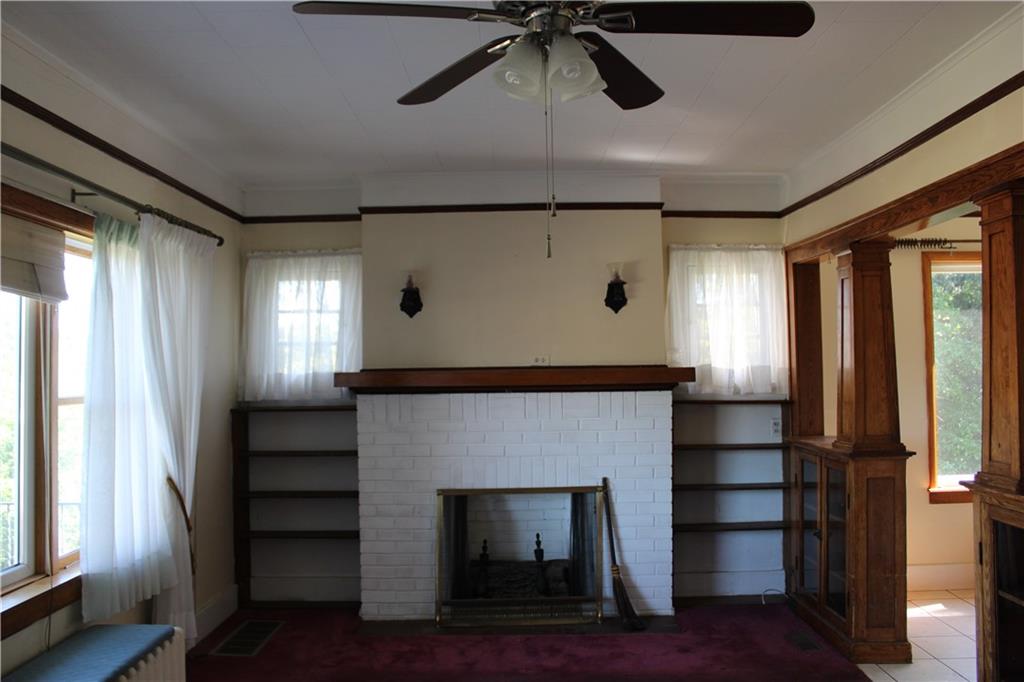 518 Inwood Road Trafford, PA 15085 - Photo 4 of 24 Gallery Image 4