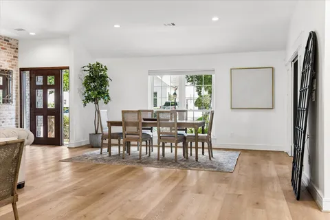 $1,325,000 | 10102 Candlewood Drive, Houston, TX 77042