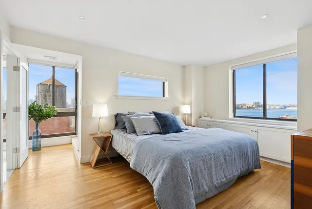 $2,875,000 | 366 West 11th Street, Unit PH12F | West Village