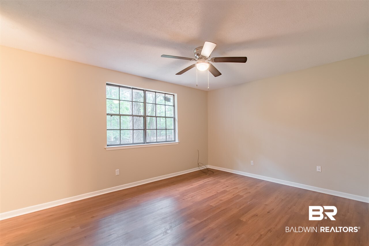 13923 Fish River Road Foley, AL 36535 - Photo 14 of 25