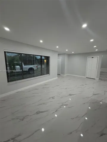 $3,800 | 1085 Northwest 191st Street, Unit 1085, Miami Gardens, FL 33169