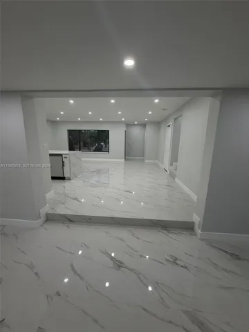 $3,800 | 1085 Northwest 191st Street, Unit 1085, Miami Gardens, FL 33169