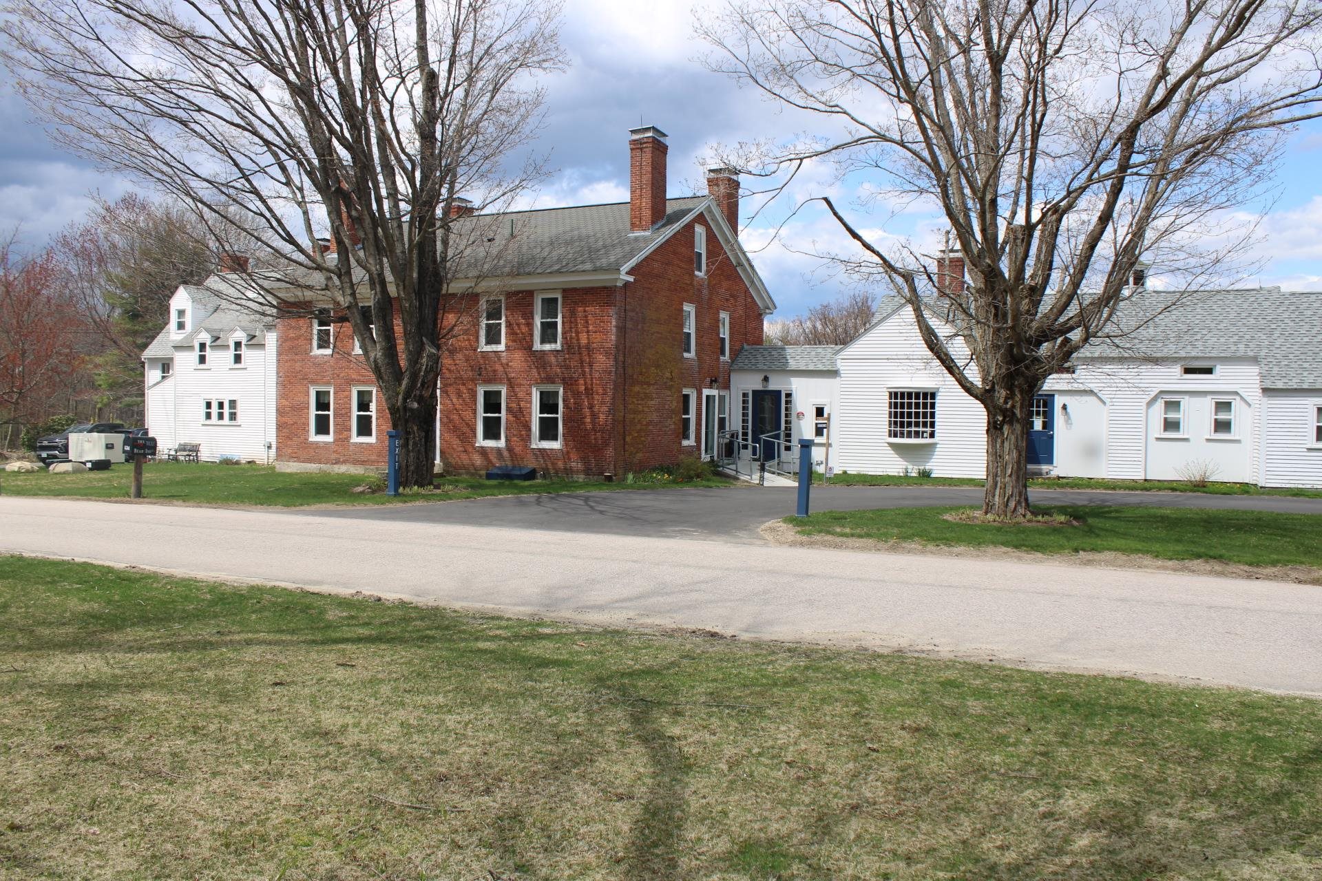 534 Mountain Road Francestown, NH 03043 - Photo 1 of 38 Gallery Image 1