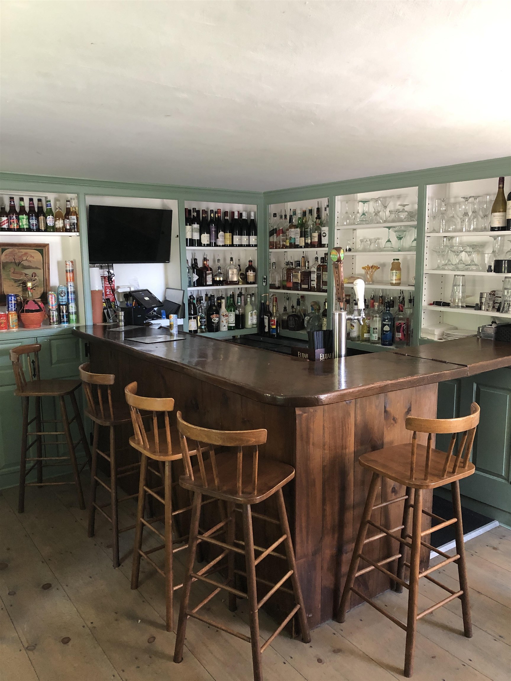534 Mountain Road Francestown, NH 03043 - Photo 11 of 38 Gallery Image 11