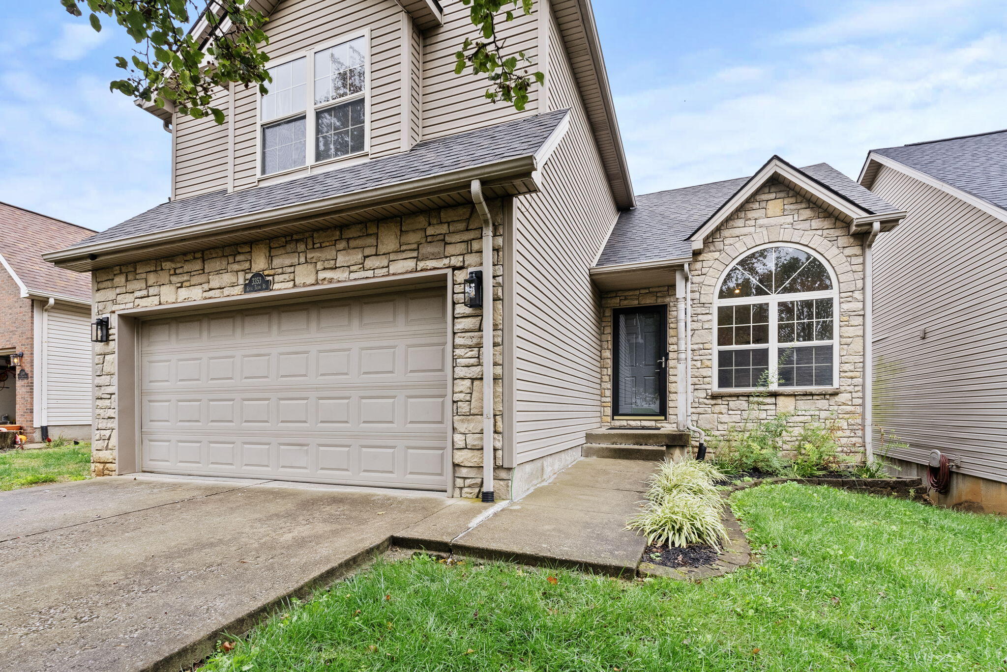 3353 Royal Troon Road Lexington, KY 40509 - Photo 1 of 30 4-web-or-mls-DSC02711