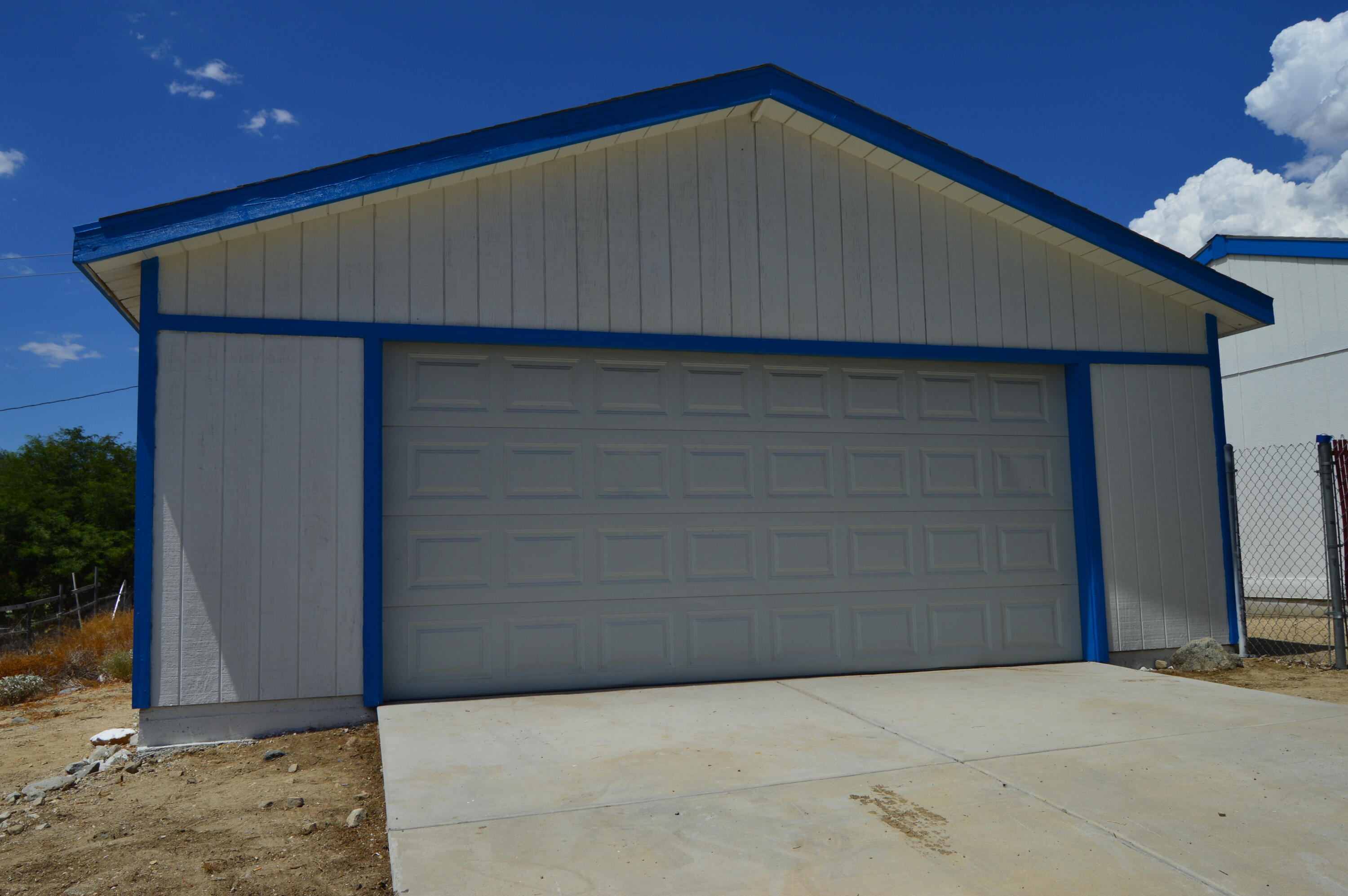 13139 Zane Way Whitewater, CA 92282 - Photo 3 of 12 a backyard of a house