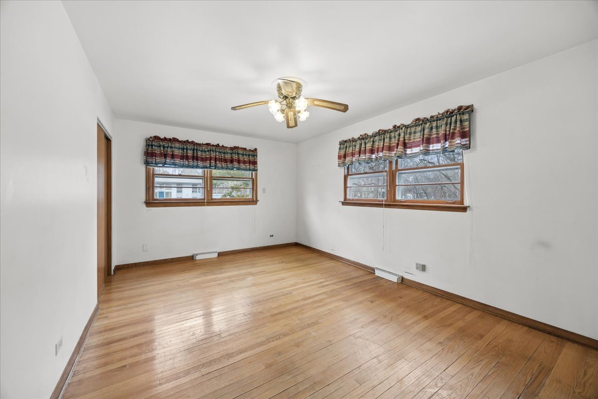 S645 Forest Street Winfield, IL 60190 - Photo 12 of 21