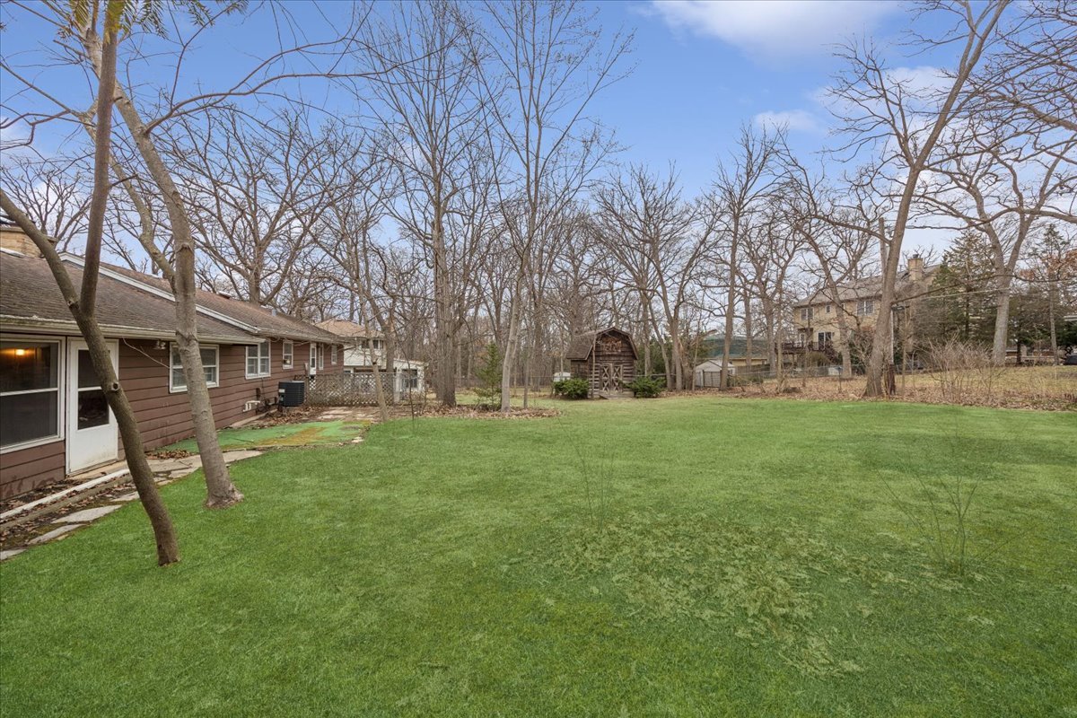 S645 Forest Street Winfield, IL 60190 - Photo 20 of 21