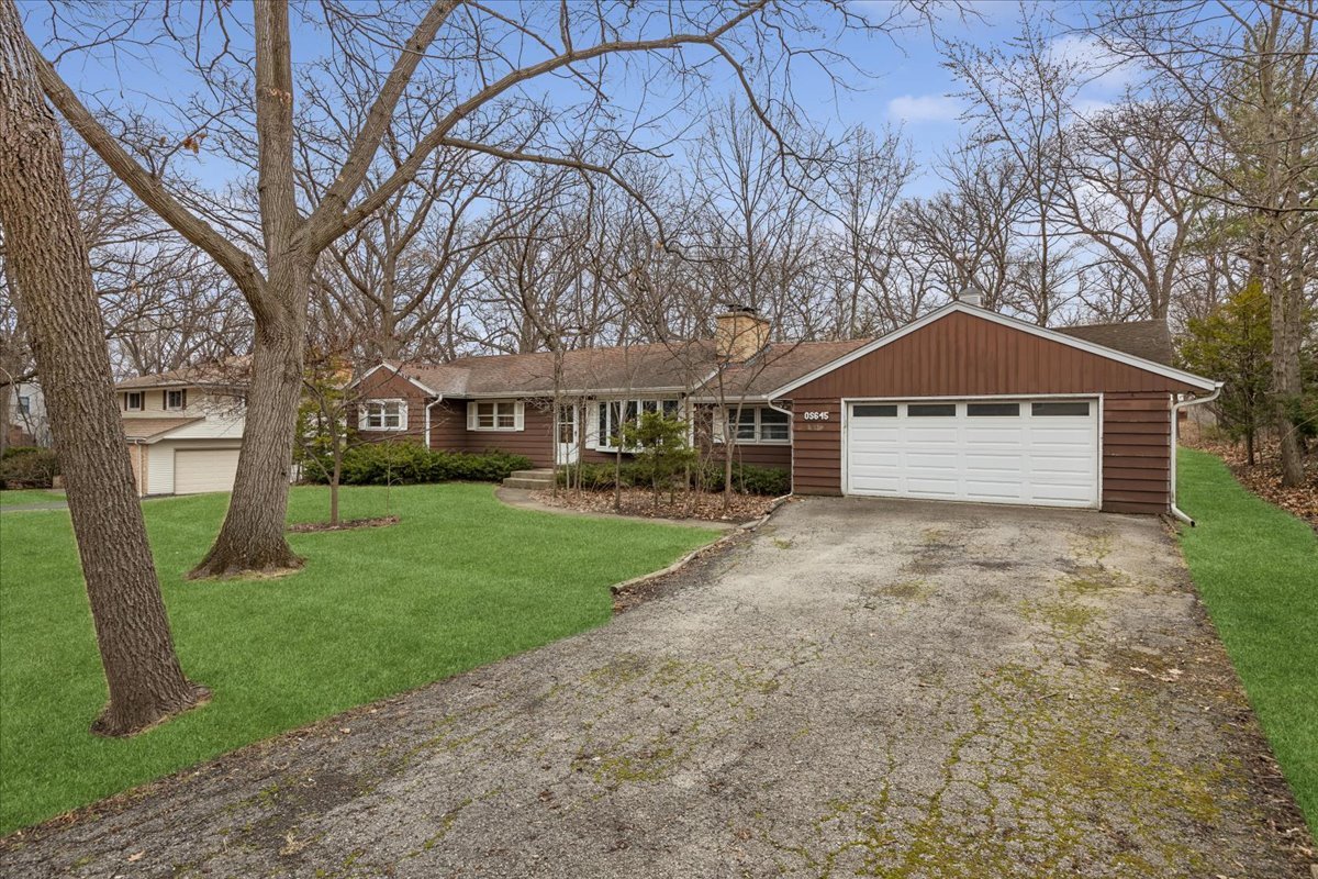 S645 Forest Street Winfield, IL 60190 - Photo 2 of 21