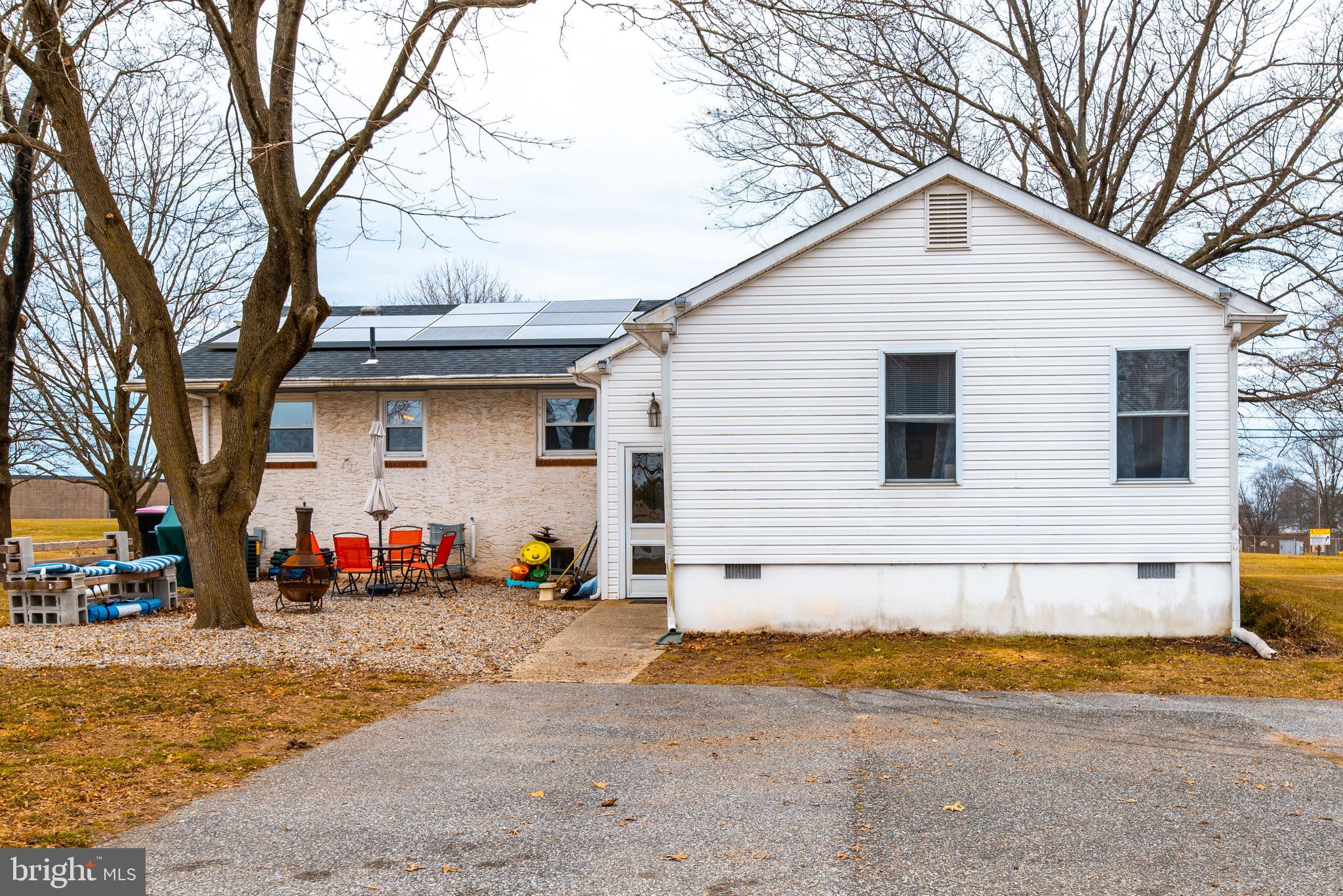 234 Little Gloucester Road Clementon, NJ 08021 - Photo 3 of 30 Gallery Image 3