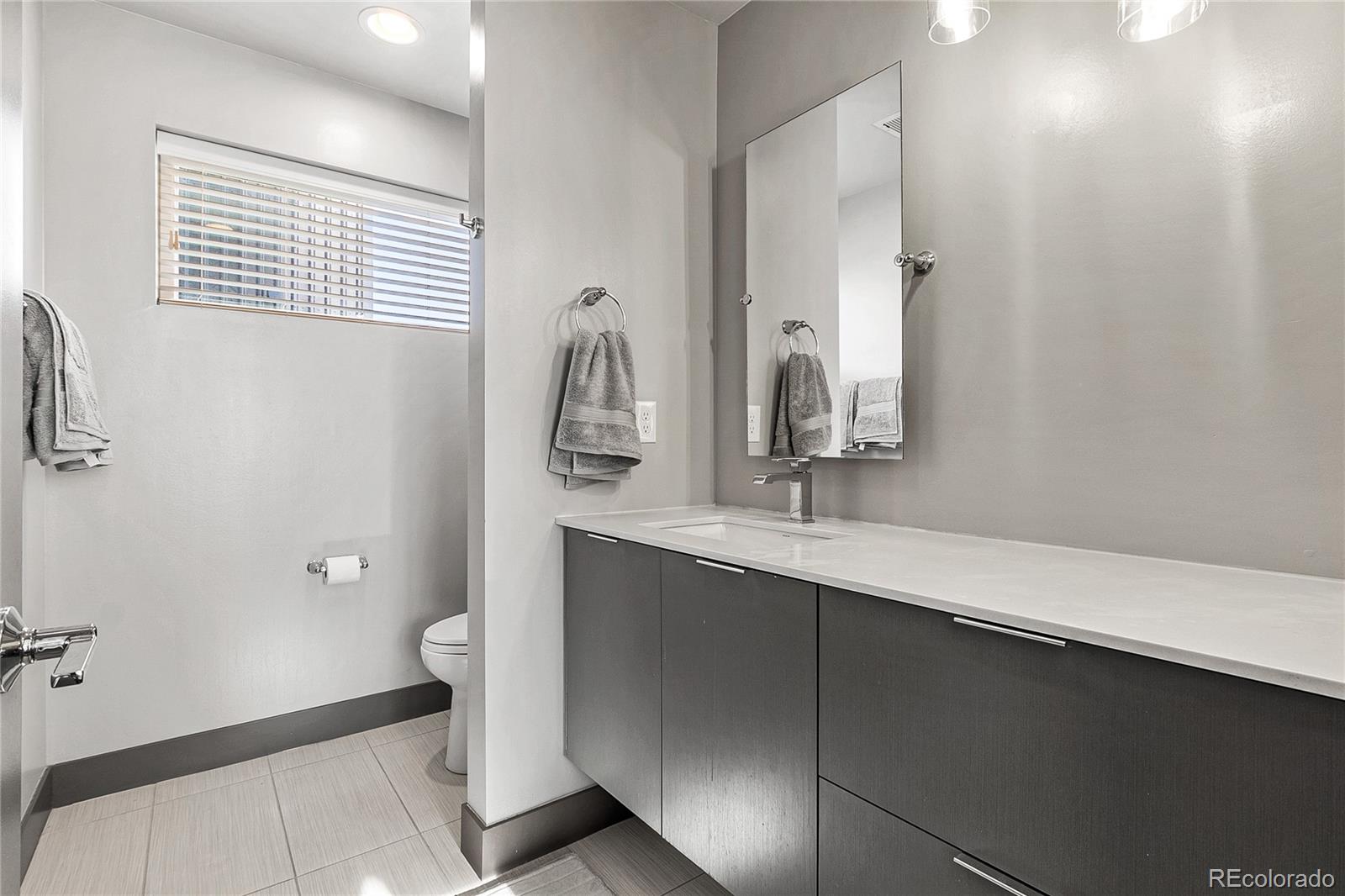 3155 Lawrence Street Denver, CO 80205 - Photo 19 of 37