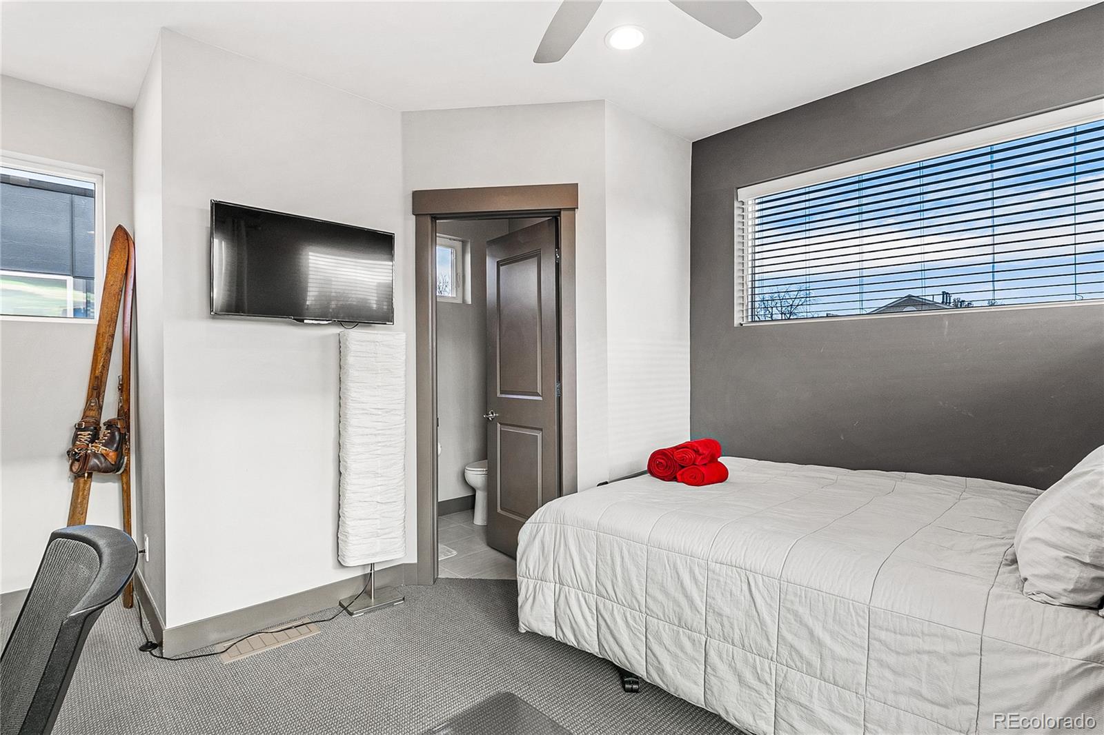 3155 Lawrence Street Denver, CO 80205 - Photo 24 of 37