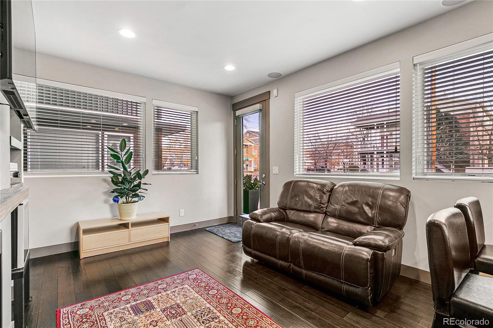 3155 Lawrence Street Denver, CO 80205 - Photo 8 of 37