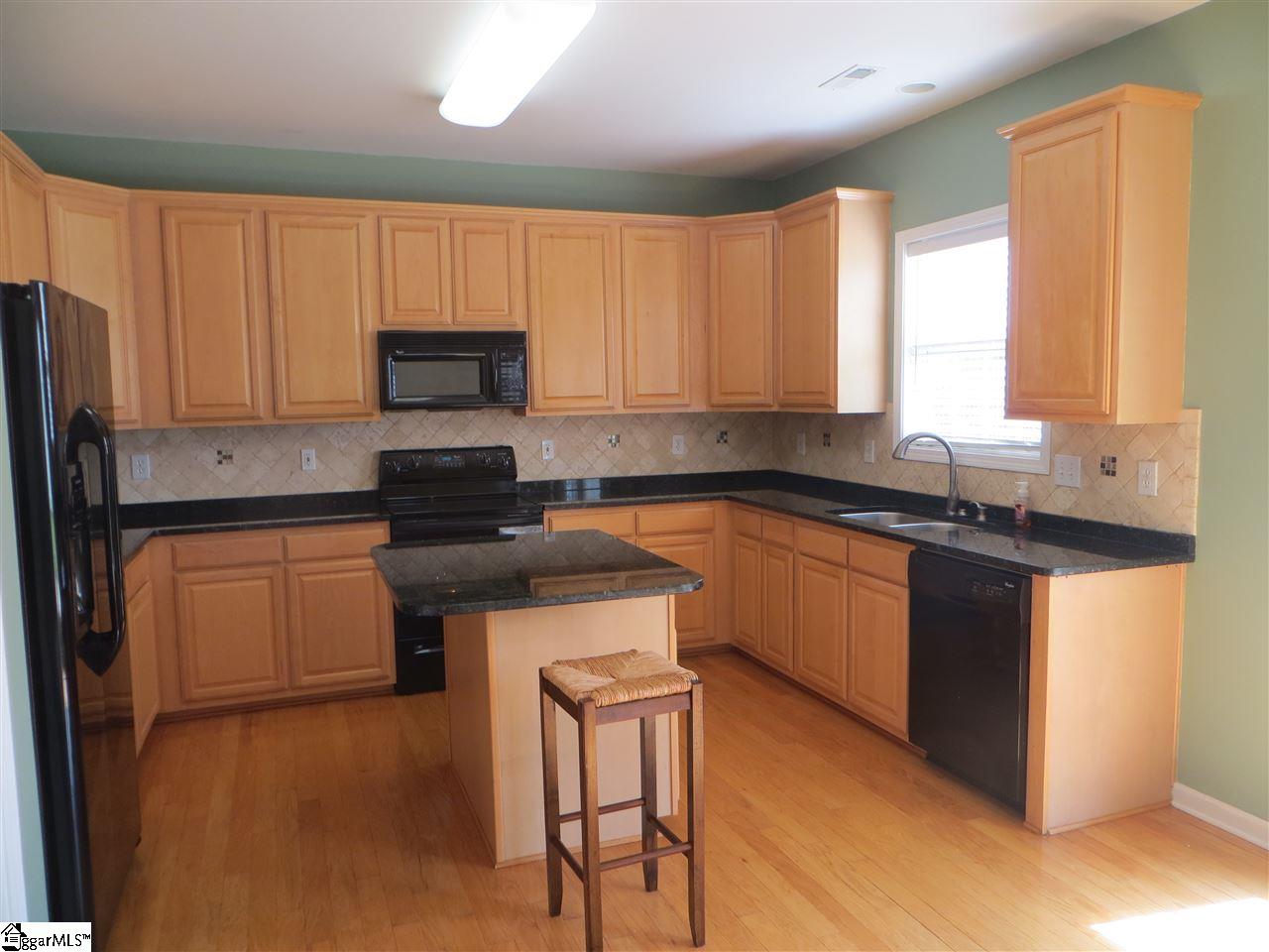 208 Ackerman Court Greenville, SC 29607 - Photo 24 of 33 Gallery Image 24