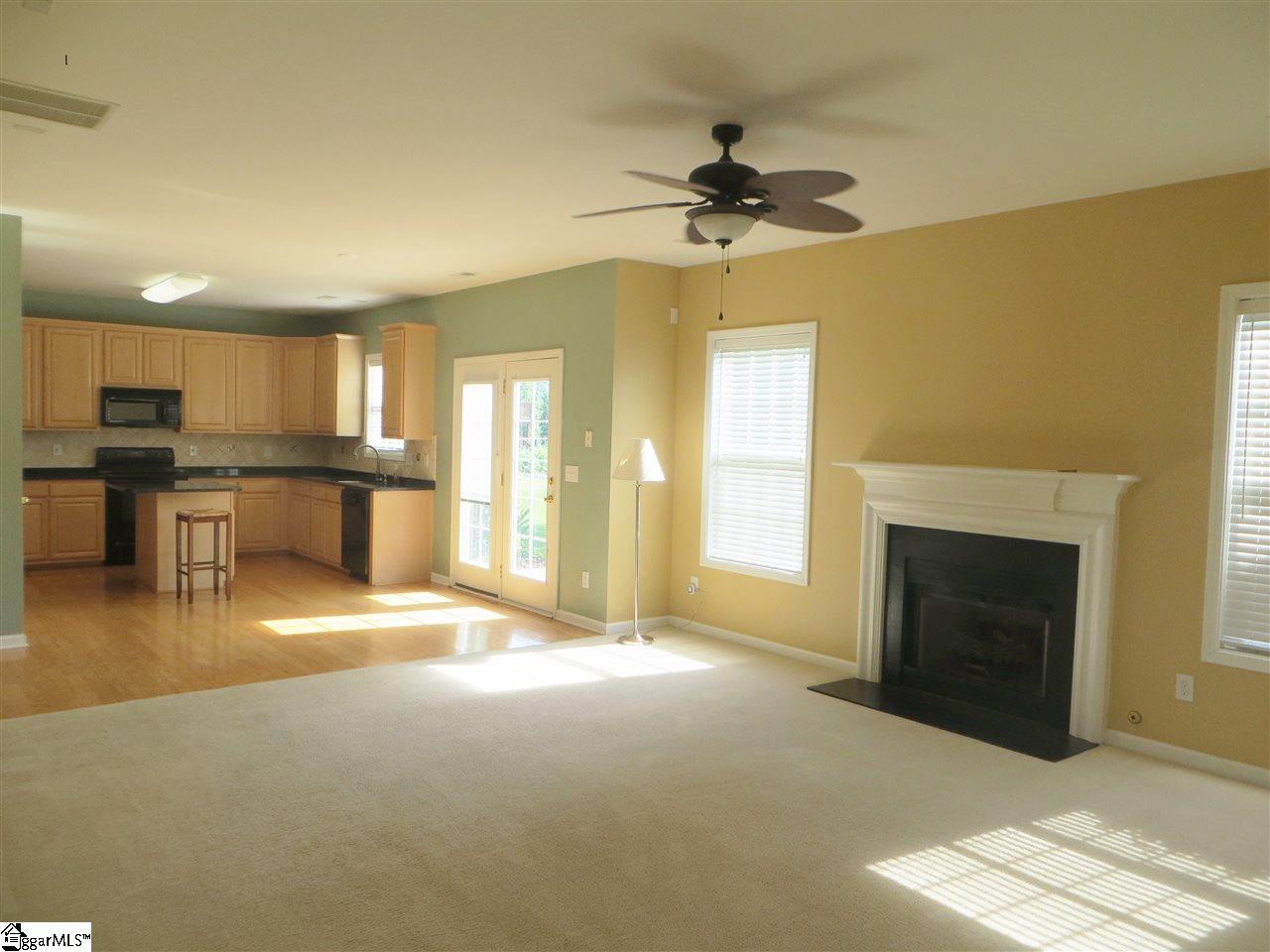 208 Ackerman Court Greenville, SC 29607 - Photo 6 of 33 Gallery Image 6