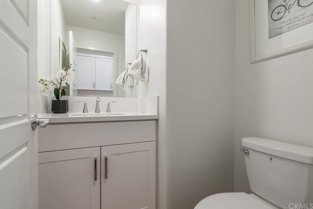 333 Lodestar Tustin, CA 92782 - Photo 13 of 50