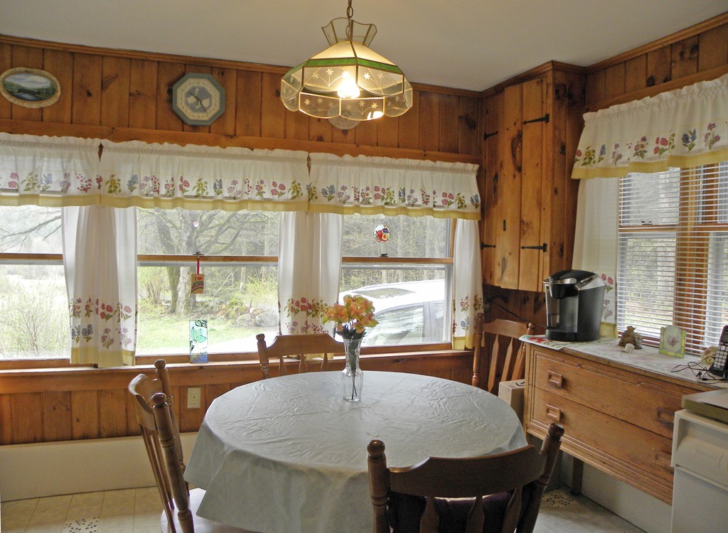 31 Thompson Road Colrain, MA 01340 - Photo 9 of 14