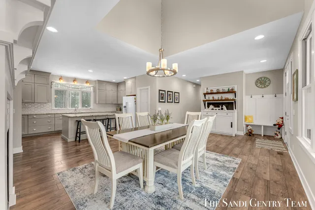 $1,499,999 | 16527 Lake Michigan Drive, Grand Haven, MI 49417