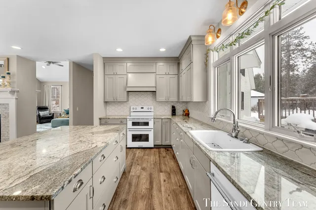 $1,499,999 | 16527 Lake Michigan Drive, Grand Haven, MI 49417