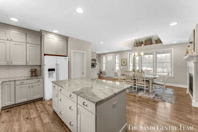 $1,499,999 | 16527 Lake Michigan Drive, Grand Haven, MI 49417