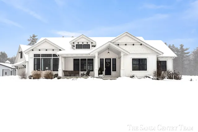 $1,499,999 | 16527 Lake Michigan Drive, Grand Haven, MI 49417