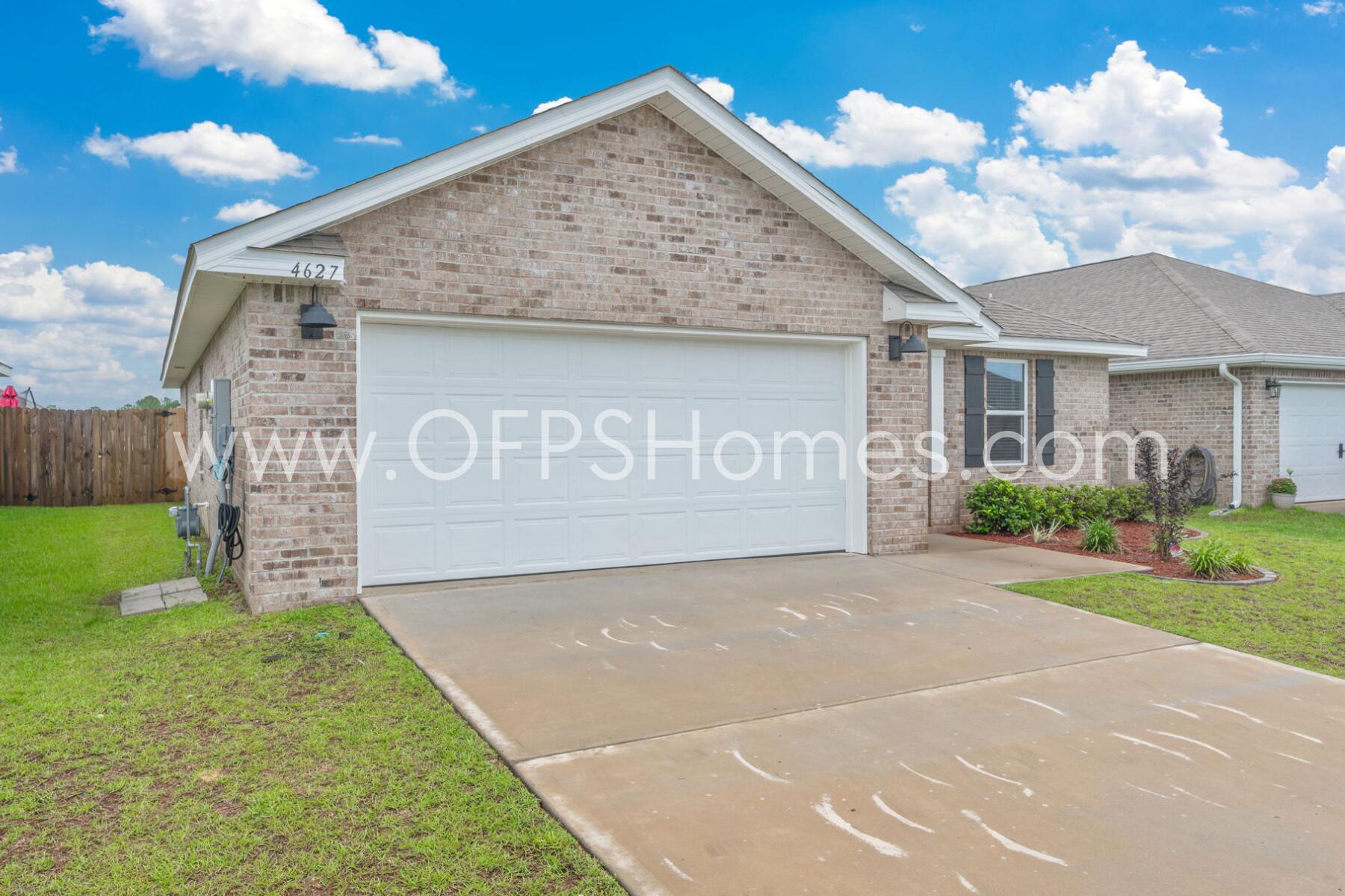 4627 Naval Court Crestview, FL 32539 - Photo 4 of 32 3
