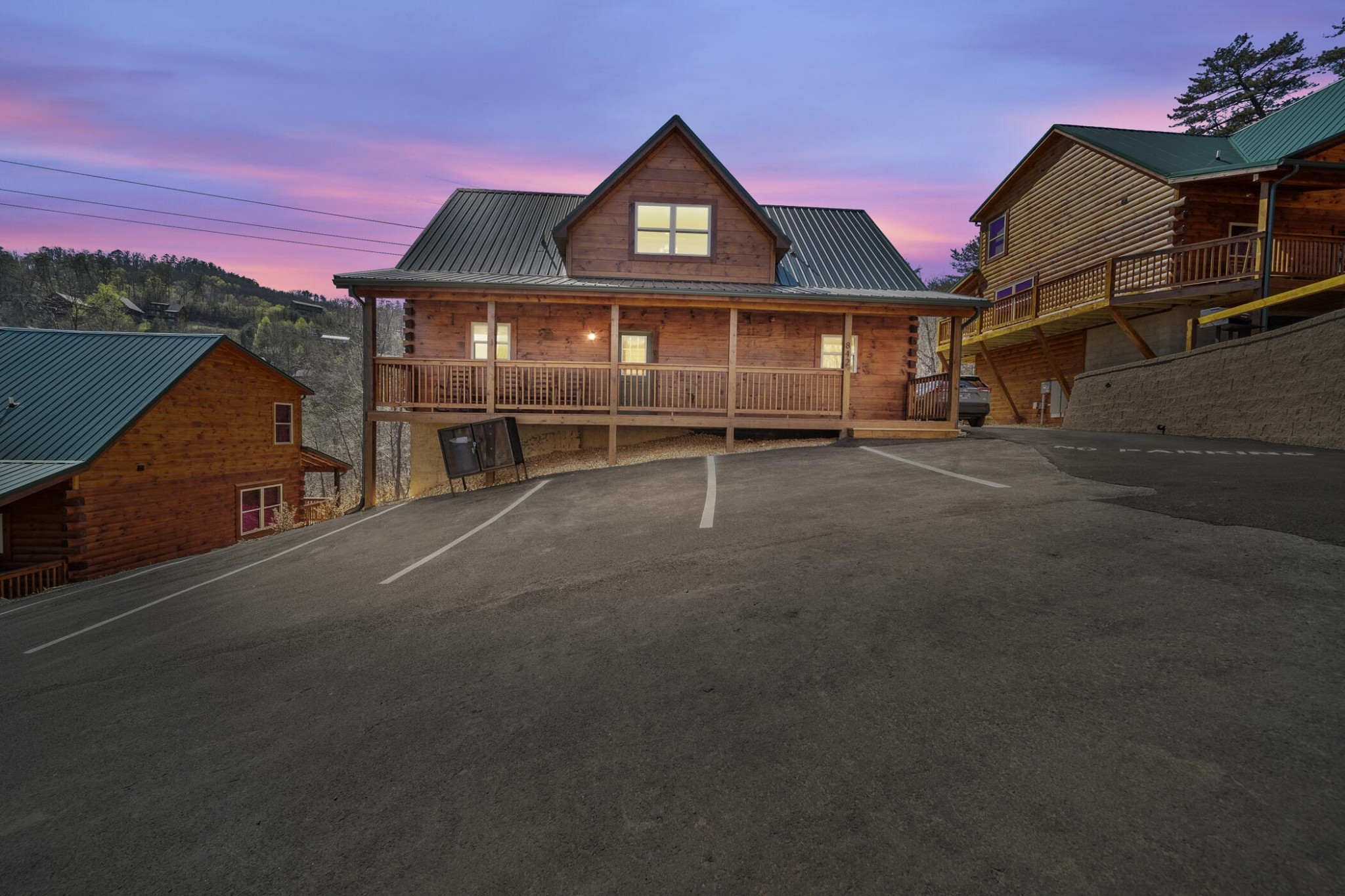 842 String Run Way Pigeon Forge, TN 37862 - Photo 1 of 52 Gallery Image 1