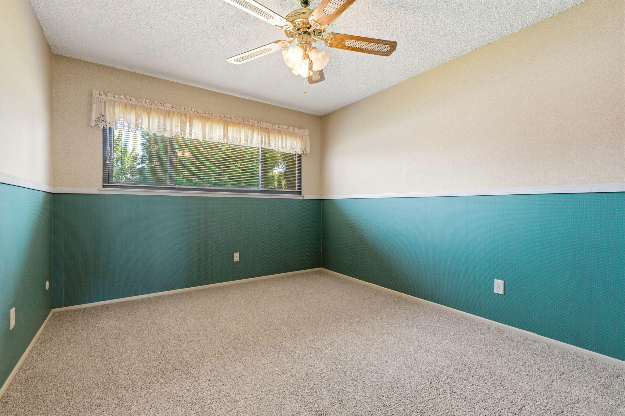 31121 Tower Road Visalia, CA 93292 - Photo 20 of 39 Bedroom 2