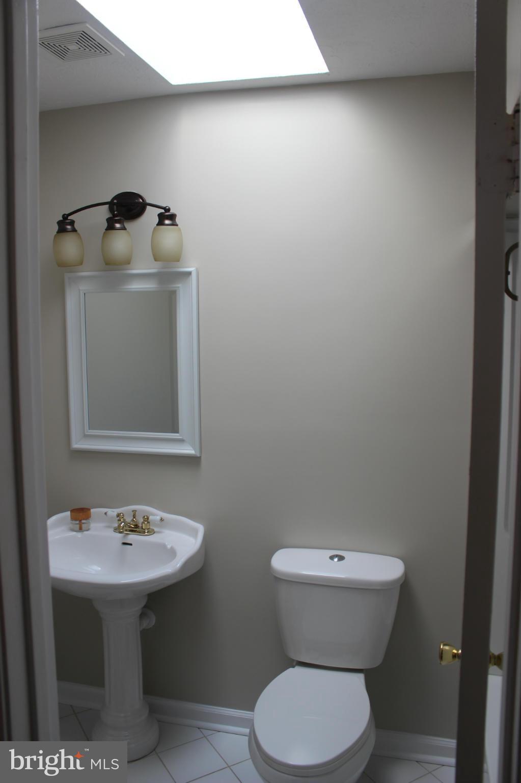 8205 Grainfield Road Severn, MD 21144 - Photo 8 of 13 Bath