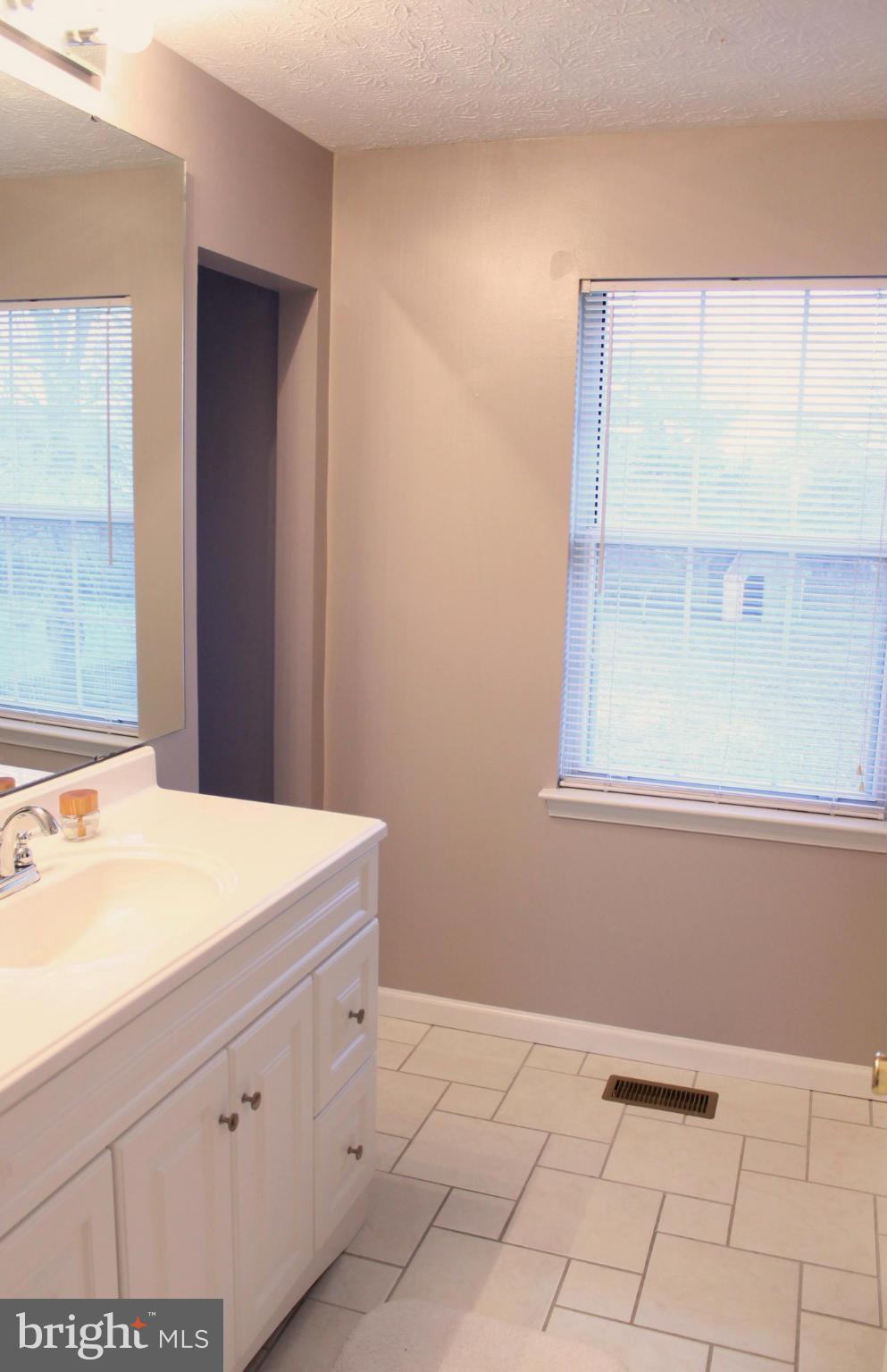 8205 Grainfield Road Severn, MD 21144 - Photo 9 of 13 Bath (Master)