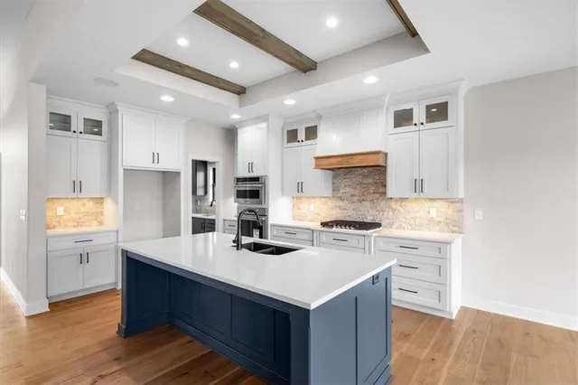 $939,500 | 13311 Woodland Ranch Drive, Lone Jack, MO 64086