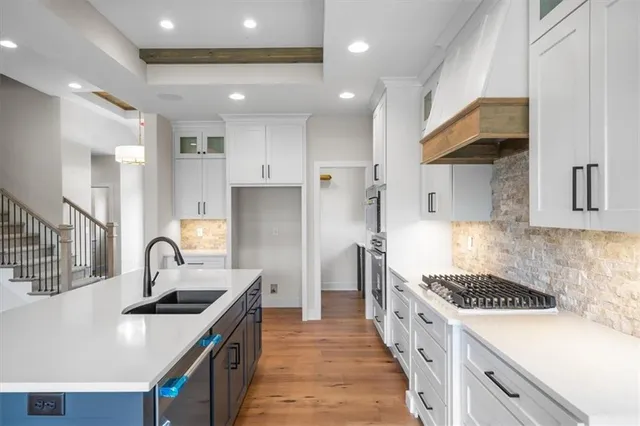 $939,500 | 13311 Woodland Ranch Drive, Lone Jack, MO 64086