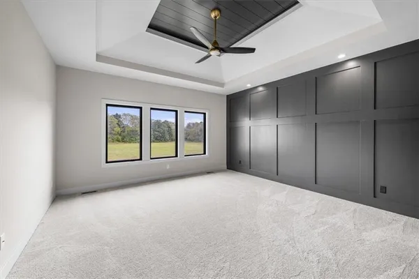 $899,500 | 13311 Woodland Ranch Drive, Lone Jack, MO 64086