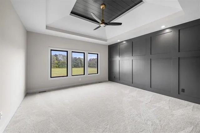 $939,500 | 13311 Woodland Ranch Drive, Lone Jack, MO 64086