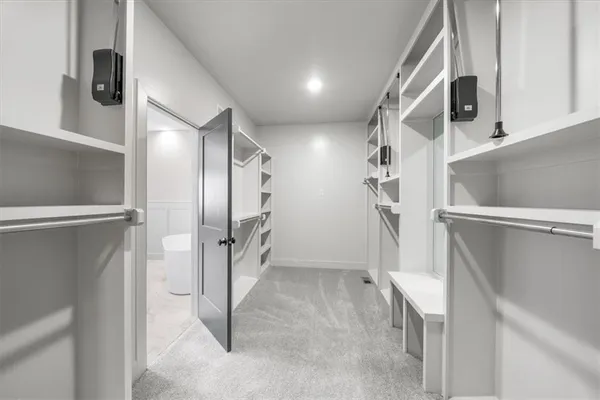 $899,500 | 13311 Woodland Ranch Drive, Lone Jack, MO 64086