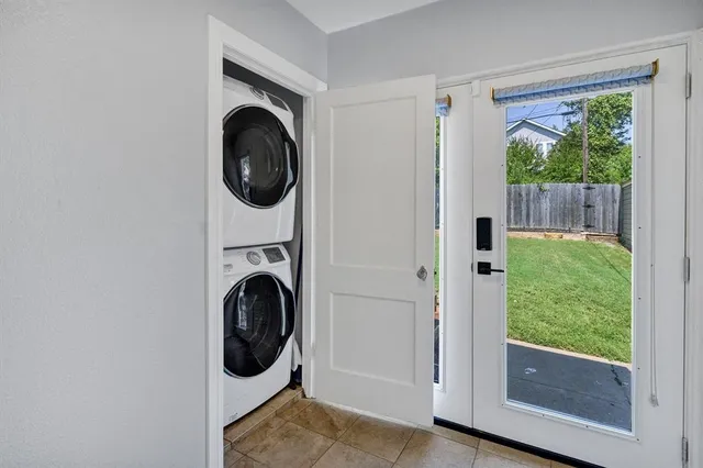 $485,000 | 3816 Collinwood Avenue, Fort Worth, TX 76107