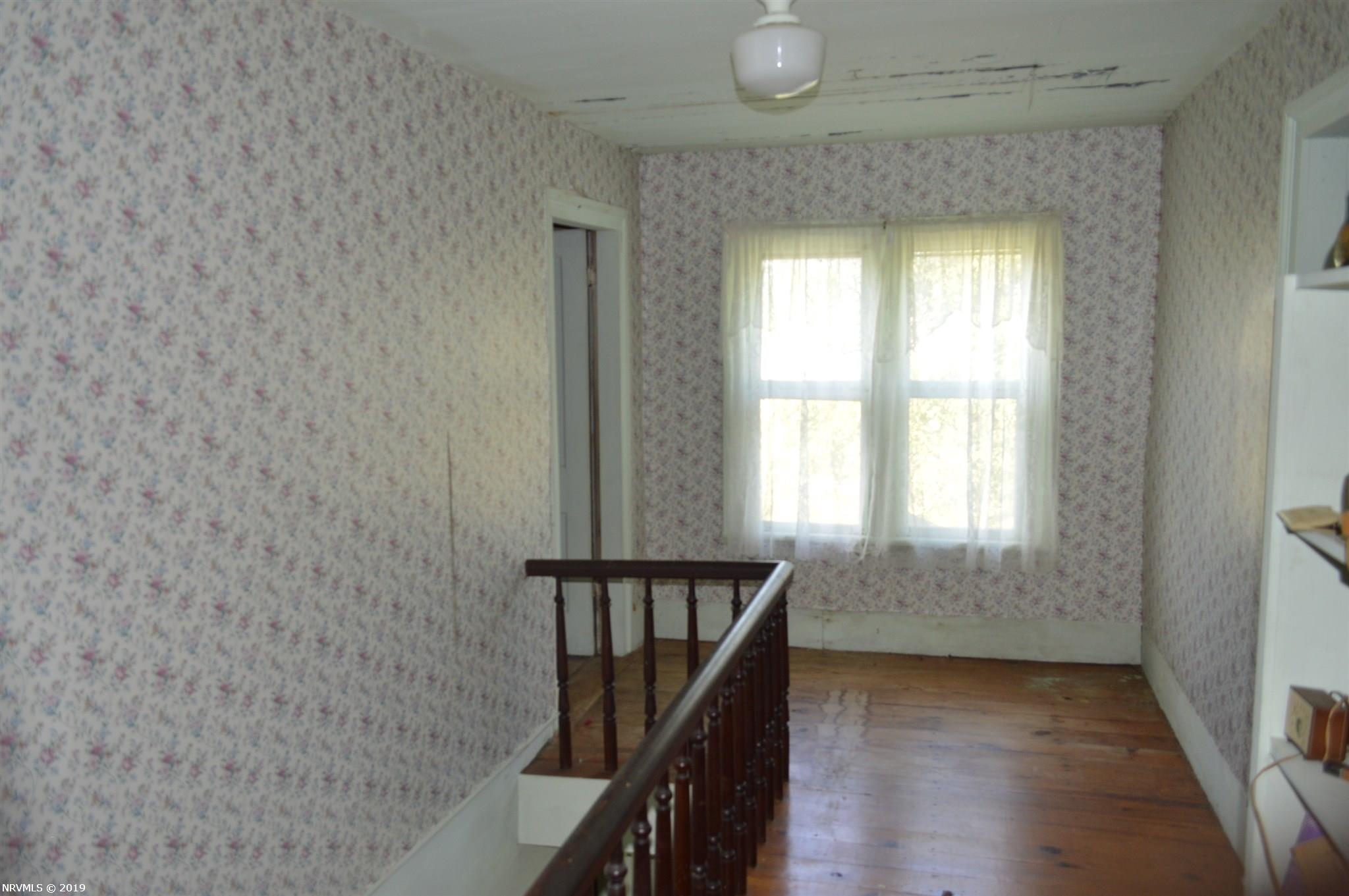 2171 Sugar Maple Road New Castle, VA 24127 - Photo 13 of 22 Gallery Image 13