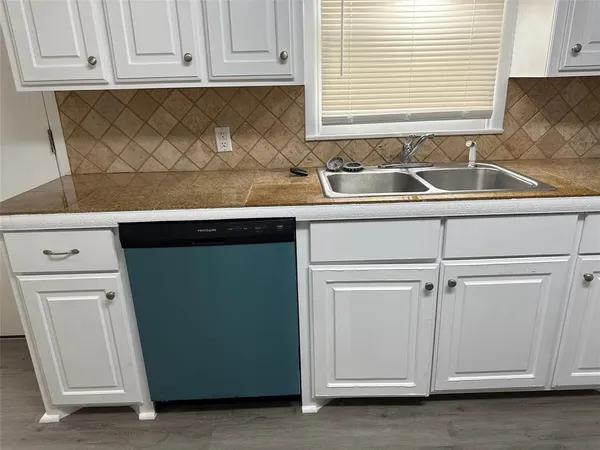 $2,200 | 709 Glenhaven Drive, Abilene, TX 79603