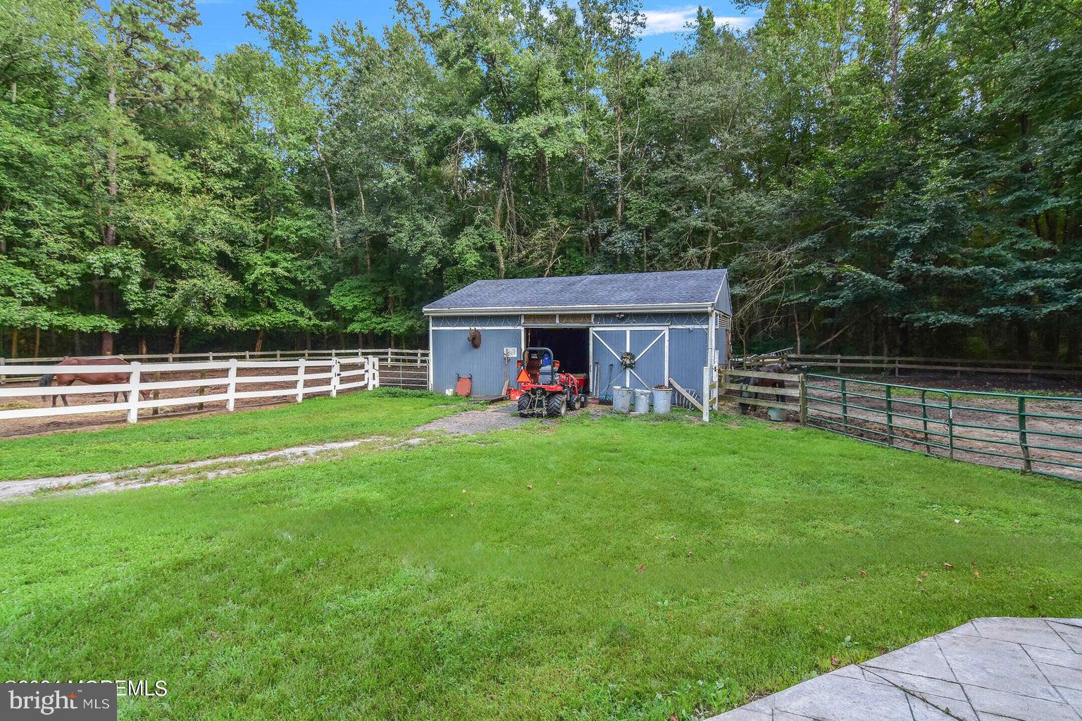 140 Long Swamp Road New Egypt, NJ 08533 - Photo 4 of 27 Gallery Image 4