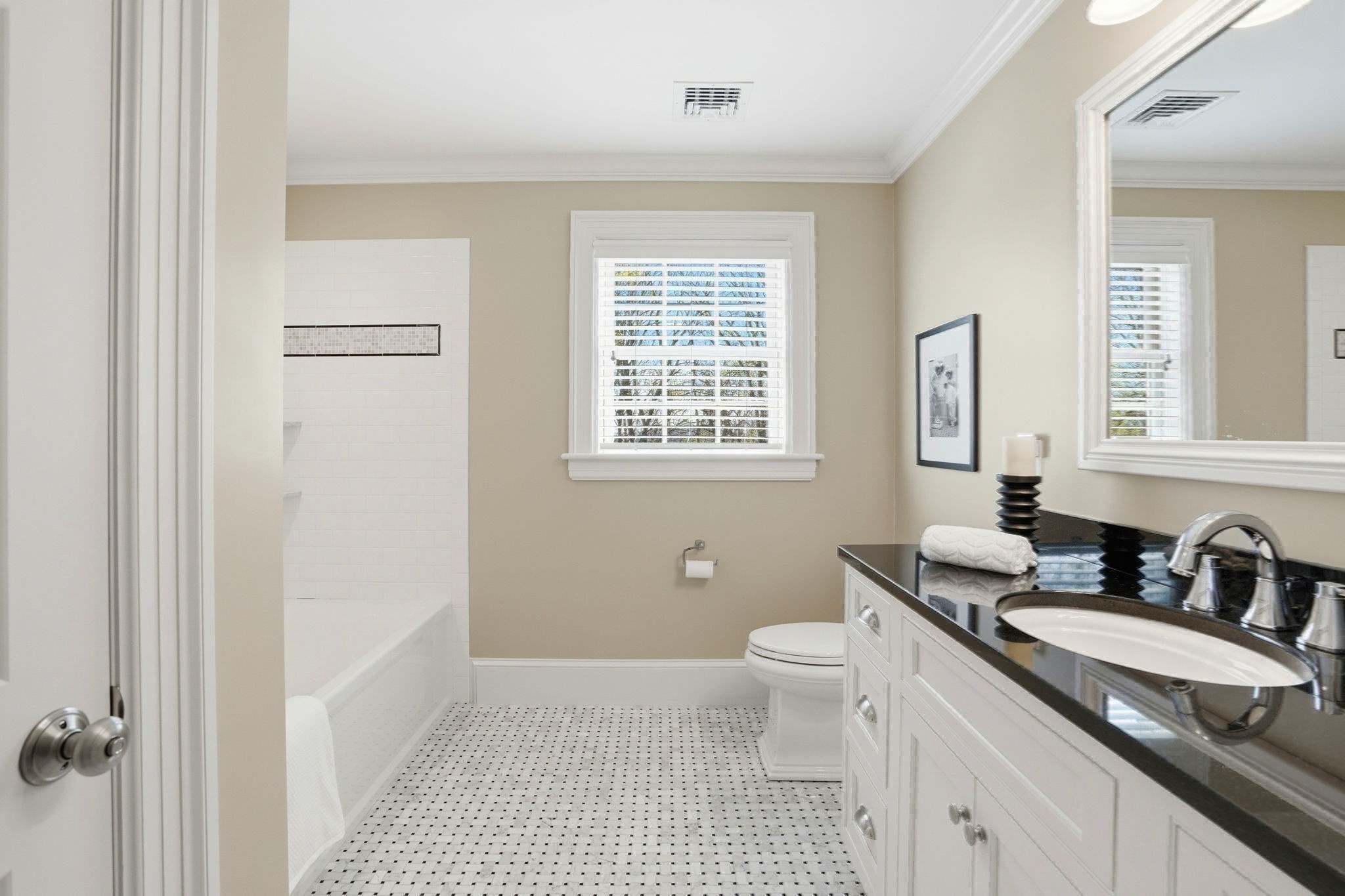 21 Chadbourne Road Lexington, MA 02421 - Photo 19 of 36 Gallery Image 19