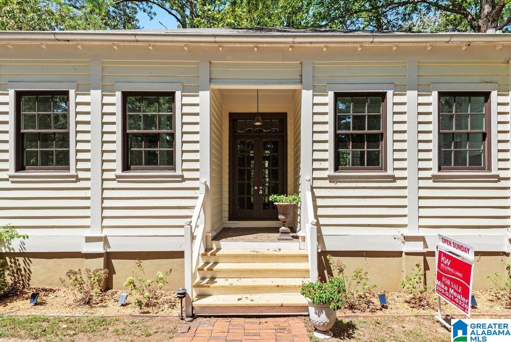 325 Ridge Drive Hayden, AL 35079 - Photo 3 of 23