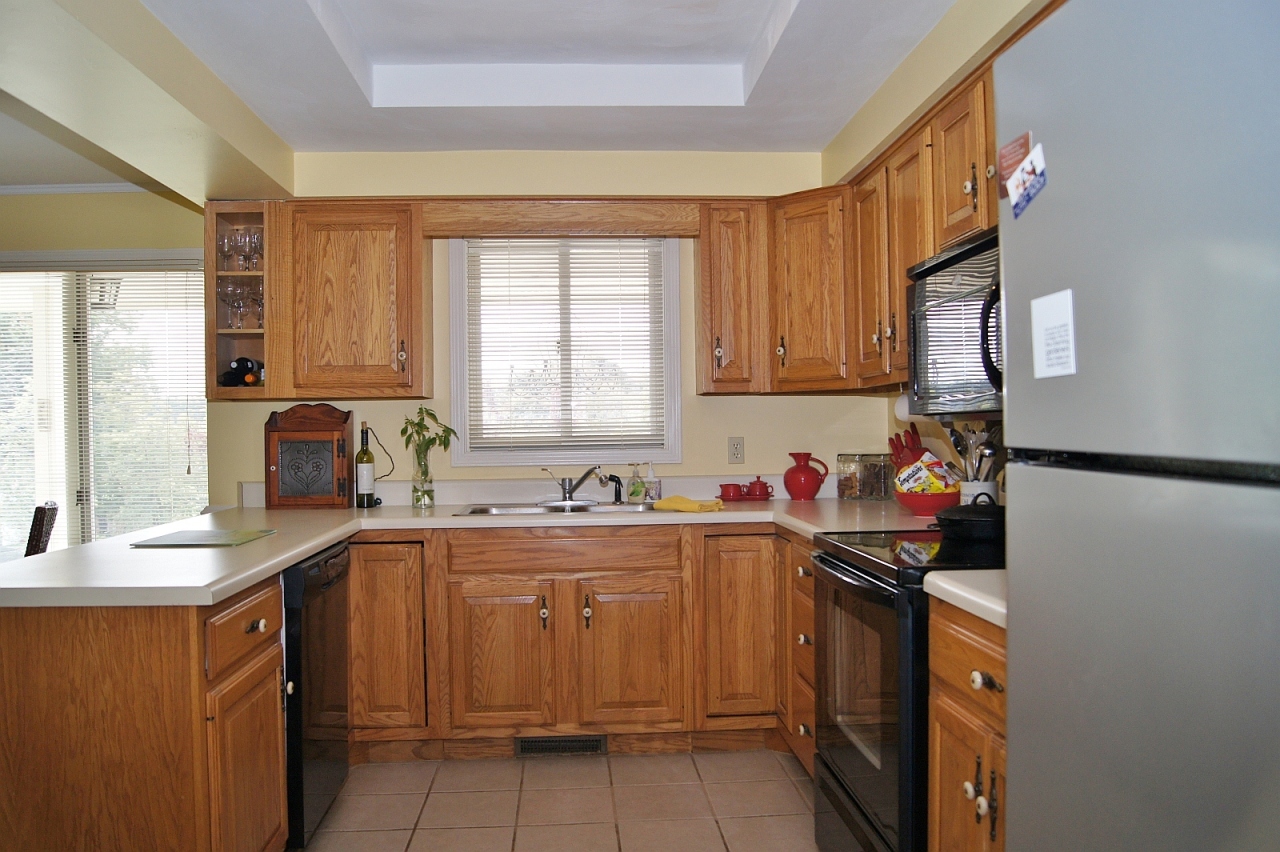 2336 East Ruritan Road Roanoke, VA 24012 - Photo 5 of 20 INTERIOR