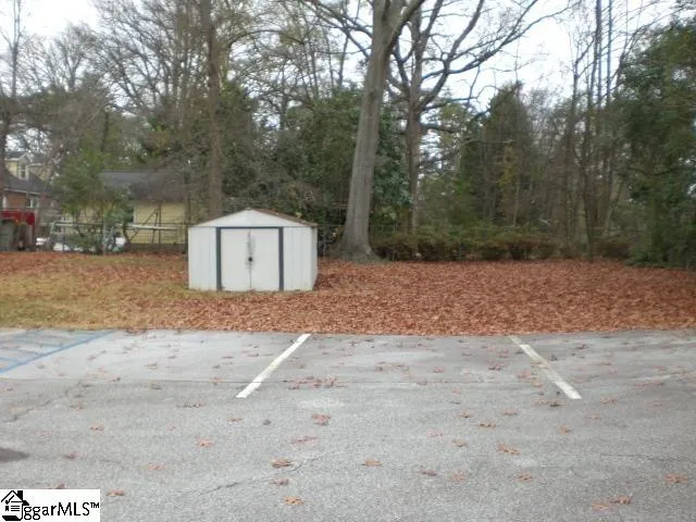 $389,900 | 1 Elizabeth Drive, Greenville, SC 29615