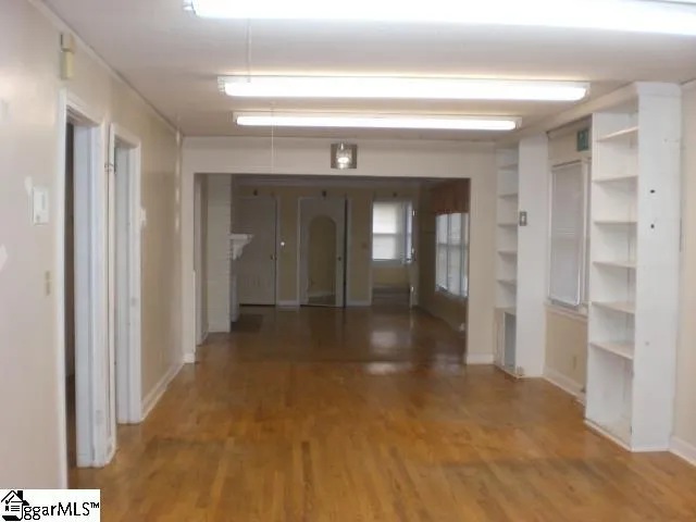 $389,900 | 1 Elizabeth Drive, Greenville, SC 29615